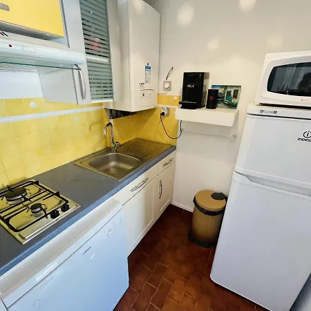 Près Plage, Port Et Piscine, Parking Privé - Fr-1-723-111 Agde
